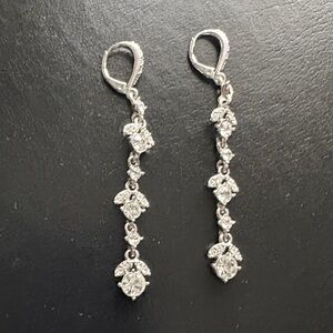 Elegant Silver-Tone Crystal Drop Earrings - Sparkling White